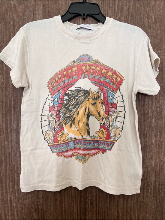 Daydreamer Tops - Daydreamer Cream Willie Nelson Wild West Show Graphic Tee